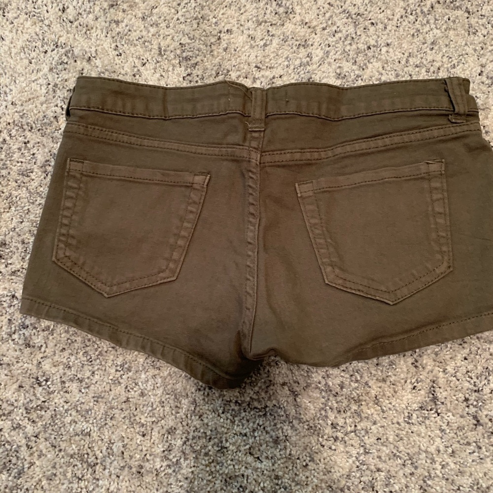 Shorts - Picture 2 of 2